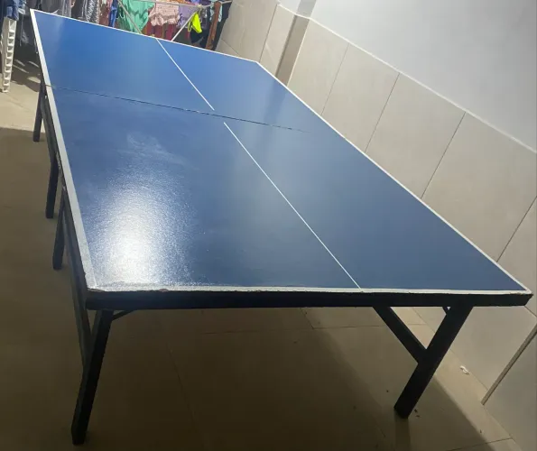 Vendo mesa de ping pong profissional 