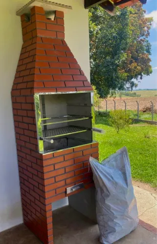 Churrasqueira Pre Moldada Tipo Tijolinho
