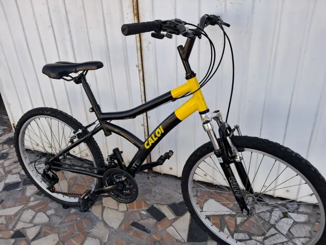 Bicicleta Aro 24 Caloi Max Front! Suspensão,21V, Freios V-brake!