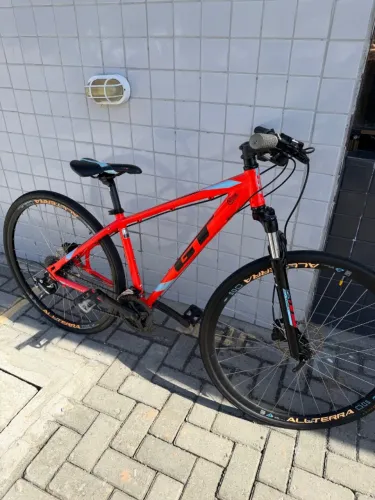Bicicleta GT Timberline Expert Aro 29 | Freio Hidráulico Shimano | Excelente Estado