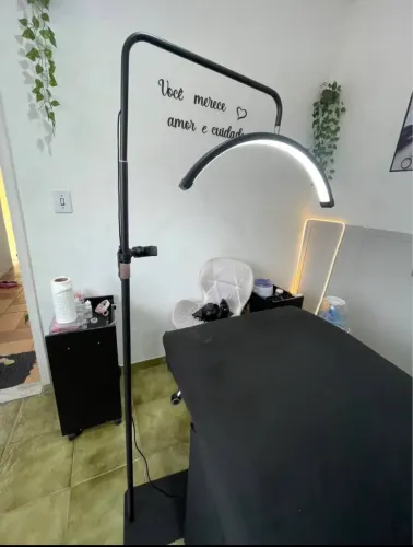 Luminária meia lua 