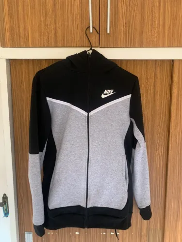 Conjunto Nike Tech Fleece