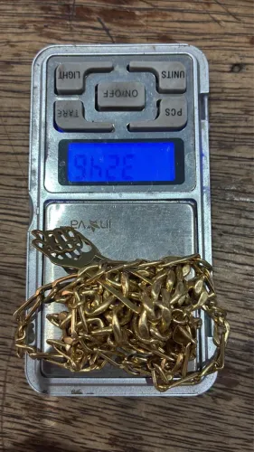 Corrente e pulseira de ouro 