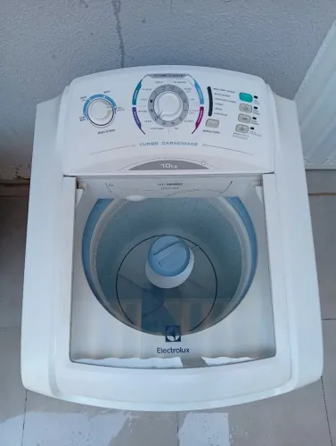 Máquina de Lavar Roupa Eletrolux - 10 Kg