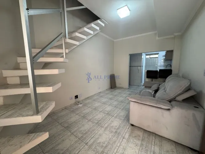 Casa em condomínio à Venda em Vila Guilhermina, Praia Grande - SP