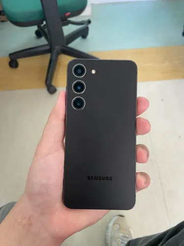 Samsung Galaxy S23 256GB Grafite - Impecável na Caixa (Aceito iPhone)