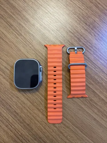 Apple Watch Ultra 2 - Titanium 