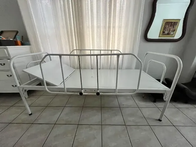 Cama hospitalar