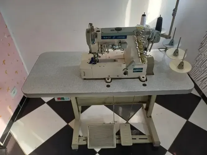 Máquina De Costura Galoneira - Maqi Ls31016