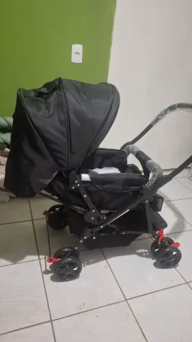 CARRINHO DE BEBÊ NOVO