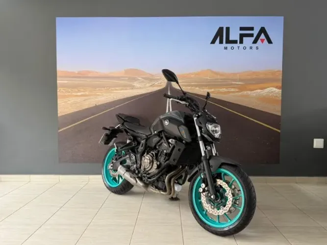 YAMAHA MT07 CINZA 2024