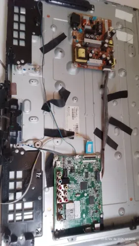 Vendo placas LG 32 sem tela 