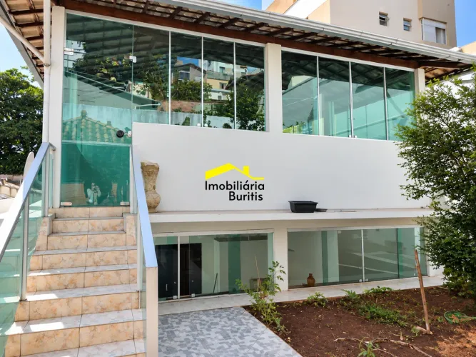 Casa à venda, 3 quartos, 2 vagas, Nova Suíssa - Belo Horizonte/MG