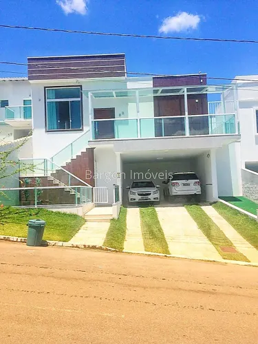 Casa com 3 quartos 1 suite Máster e lazer completo no Condomínio Nova Gramado em Juiz de F