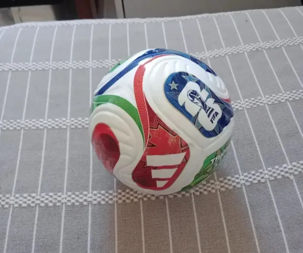 MINI BOLA FIFA - ORIGINAL ADIDAS