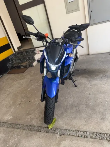 Fazer 250