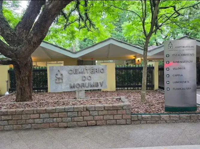 Jazigo no Cemitério Parque Morumby