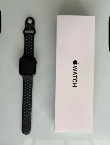 Apple Watch SE 3 44mm GPS + Cellular