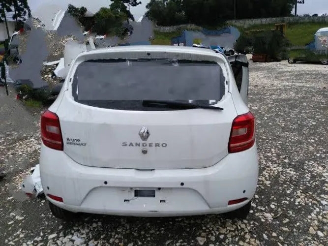 Renault Sandero novo 19 sucata.
