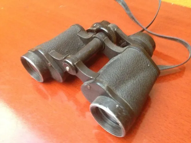 Binoculo antigo
