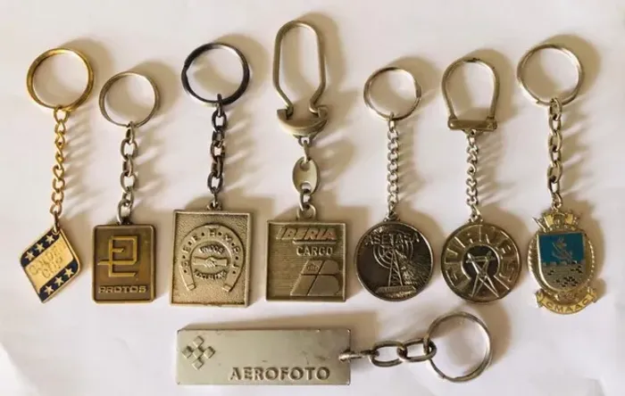 Chaveiros colecionáveis em metal