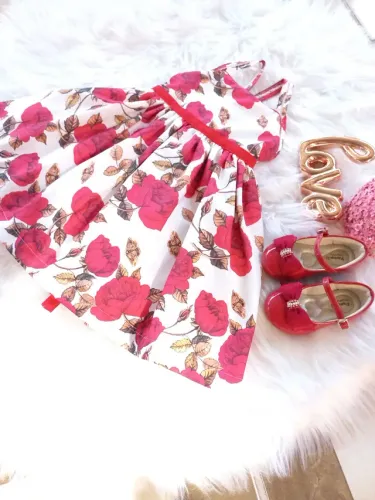 Vestido Florido Vermelho e Branco infantil