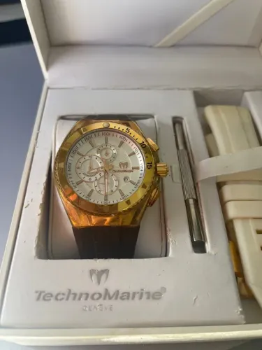Relógio Technomarine