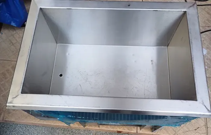Pista fria em aço inox refrigerada 