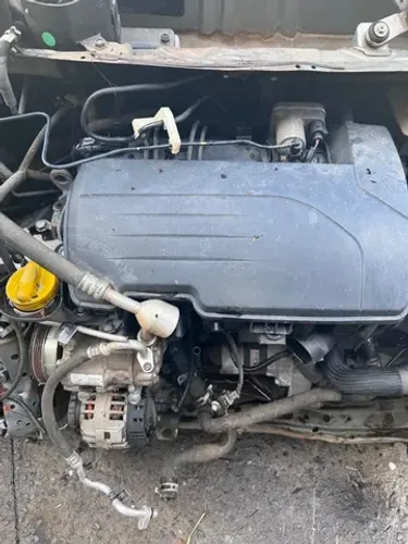 Motor Nissan March 2014 1.0 16v parcial a base de troca