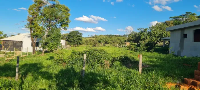 Vendo Lote em Confins -2000 M²