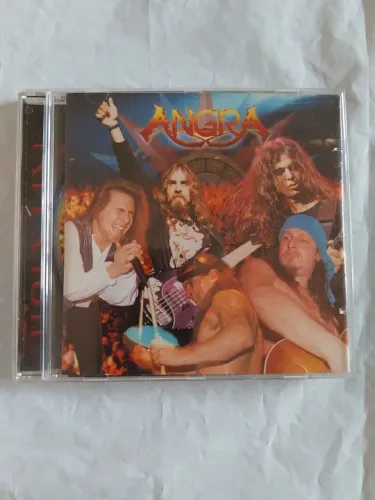CD ANGRA HOLY LIVE ORIGINAL USADO EM EXELENTE ESTADO DE CONSERVAÇÃO 100 REAIS