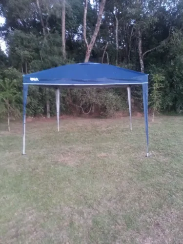 Locação de tendas gazebo 3x3 articulado.