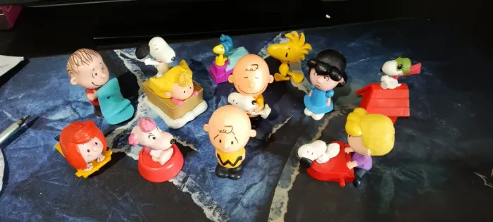 Bonecos Turma do Charlie Brown McDonald's