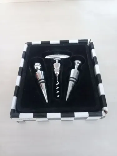 Conjunto abridores de vinho e saca rolhas