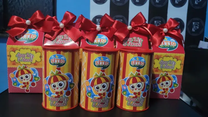 Personalizados/cofres/caixinhas/tubetes/sacolinhas 