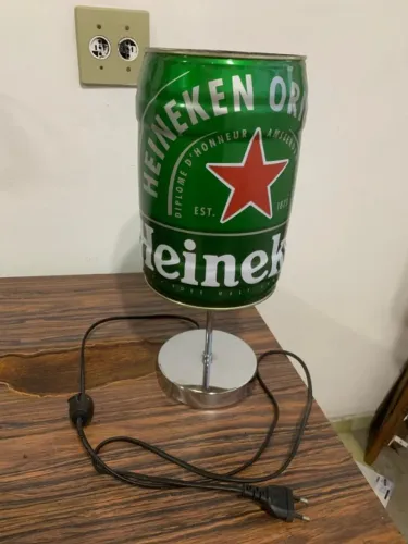 abajur artesanal da cereja Heineken