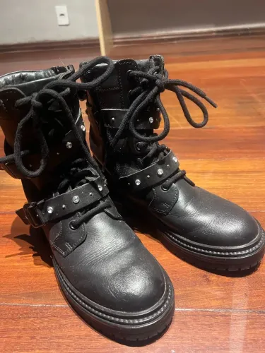 Botas Coturno Preta zara com Detalhes em Strass