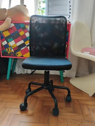 Cadeira de Escritório Ergonômica Preta tok stok 
