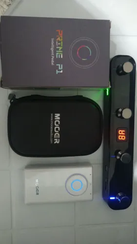 Pedal MOOER Prime P1 - Interface Inteligente para Guitarra e Baixo