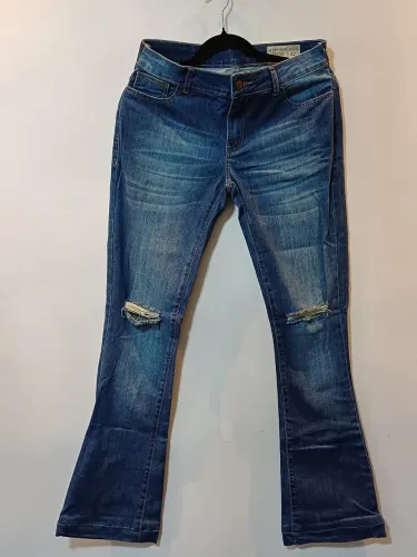 Calça jeans feminina M.Officer, tam. 42.