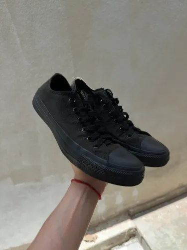 Chuck Taylor All Star Monochrome Canvas Seminovo 