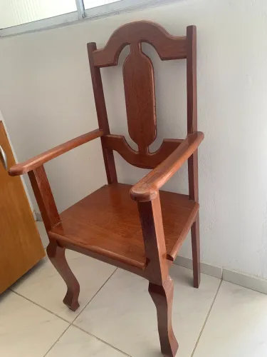 Cadeiras de Madeira rústica 