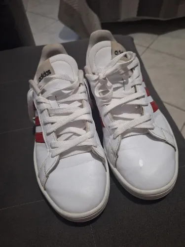 Tênis Adidas original tamanho 40
