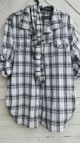 Camisa Xadrez Feminina com Detalhe de Laço