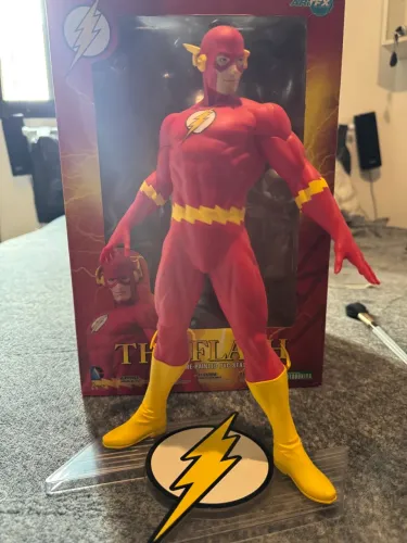 Kotobukiya flash 1/6 n Iron studios Dc