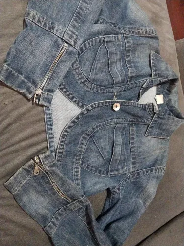 Jaqueta Jeans Cropped