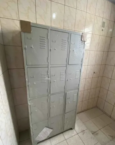 Armários de aço 12 portas pequenas pronta entrega