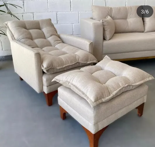 Poltrona com Puff Conforto e Elegância