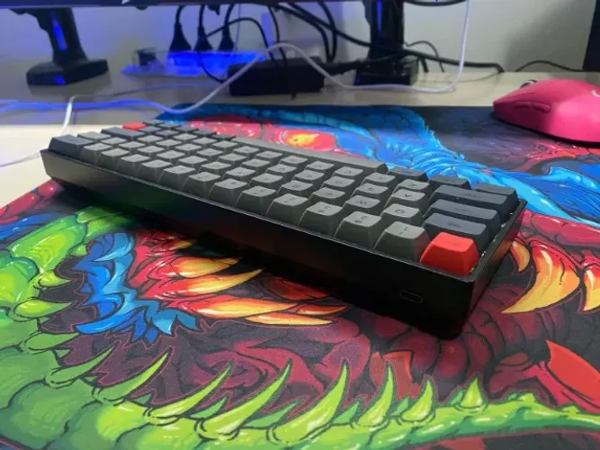 Teclado mecânico Skyloong sk64 - switchs gateron - 64%