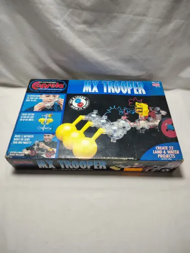 Capsela MX Trooper - Brinquedo de Montar Motorizado ( Incompleto )